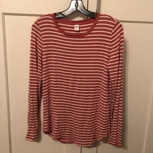 Long sleeve old navy shirt